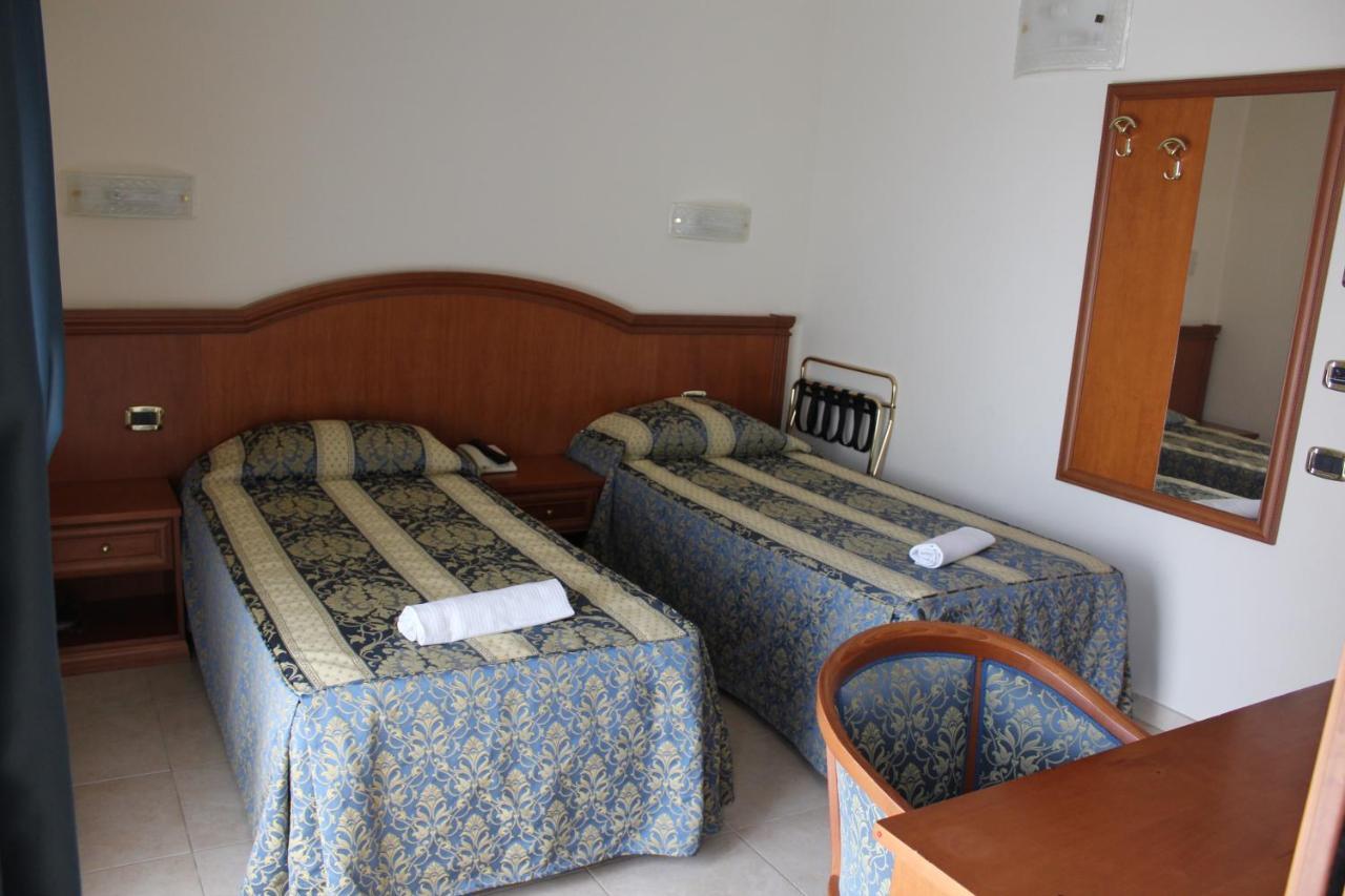 Sant'Egidio alla Vibrata Hotel Concorde מראה חיצוני תמונה