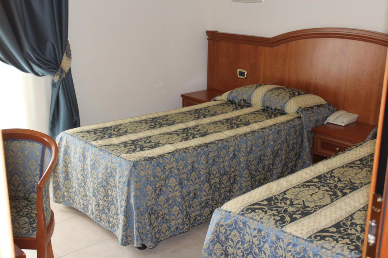 Sant'Egidio alla Vibrata Hotel Concorde מראה חיצוני תמונה