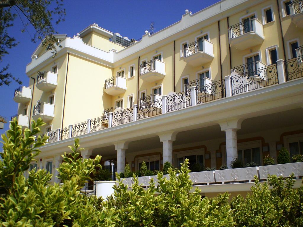Sant'Egidio alla Vibrata Hotel Concorde מראה חיצוני תמונה