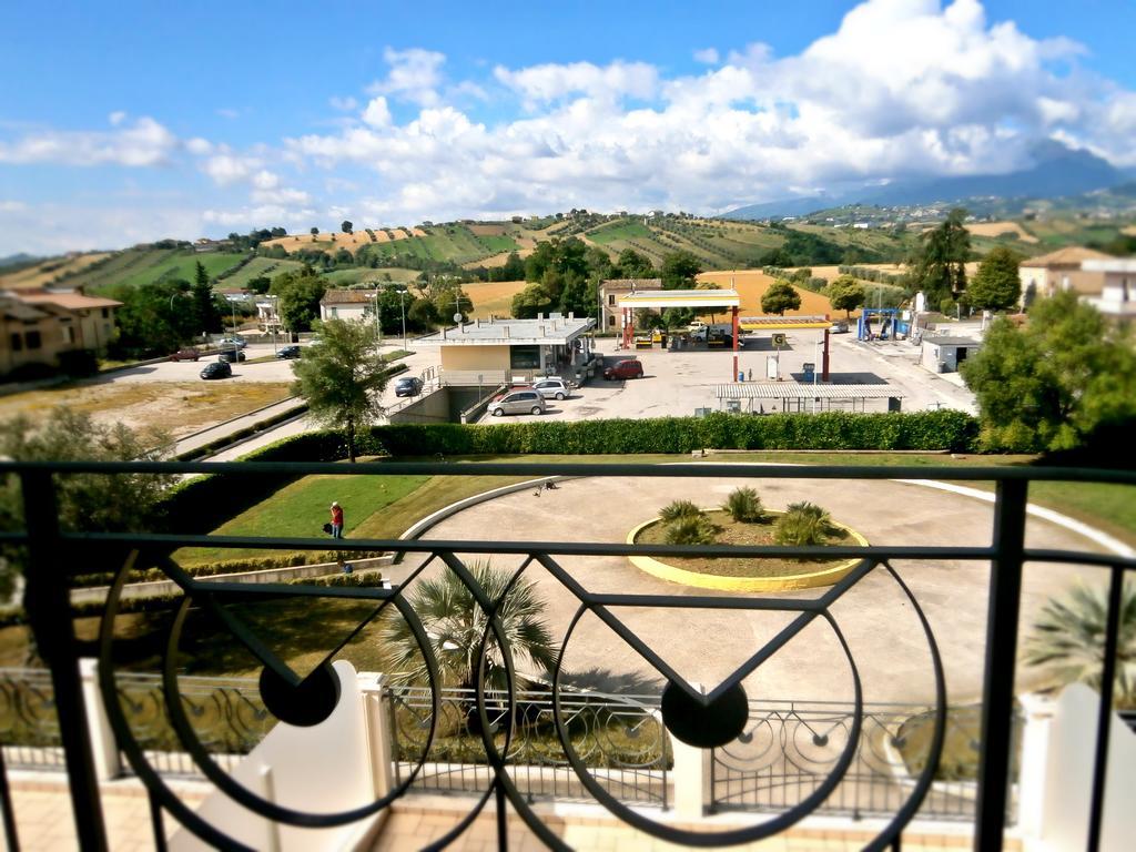 Sant'Egidio alla Vibrata Hotel Concorde מראה חיצוני תמונה