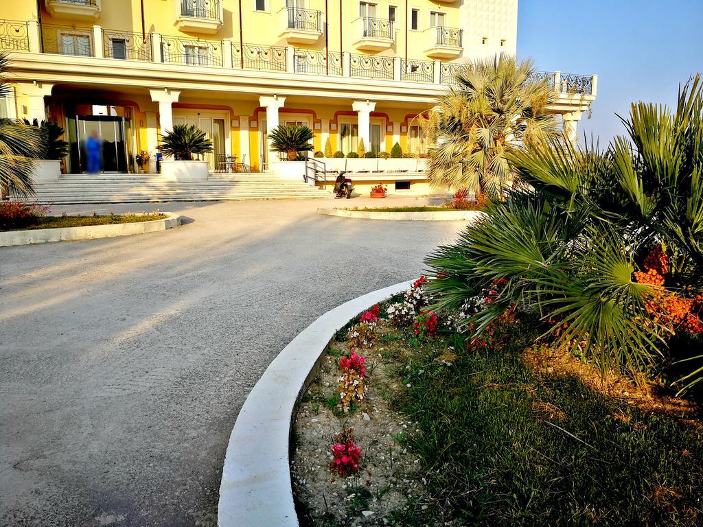 Sant'Egidio alla Vibrata Hotel Concorde מראה חיצוני תמונה