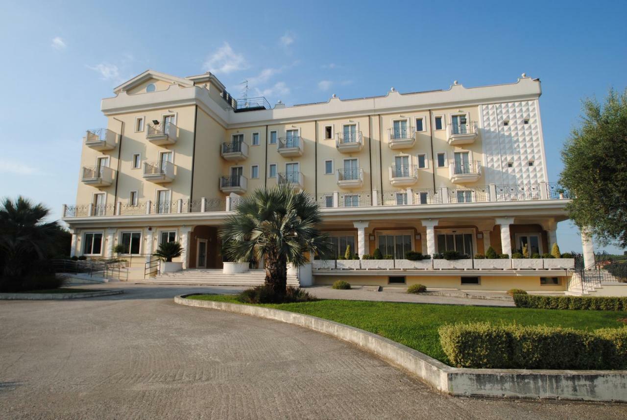 Sant'Egidio alla Vibrata Hotel Concorde מראה חיצוני תמונה